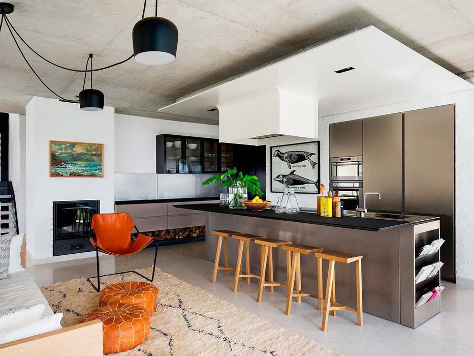 Opciones de diseño para cocina de 10 metros cuadrados. m con un sofá