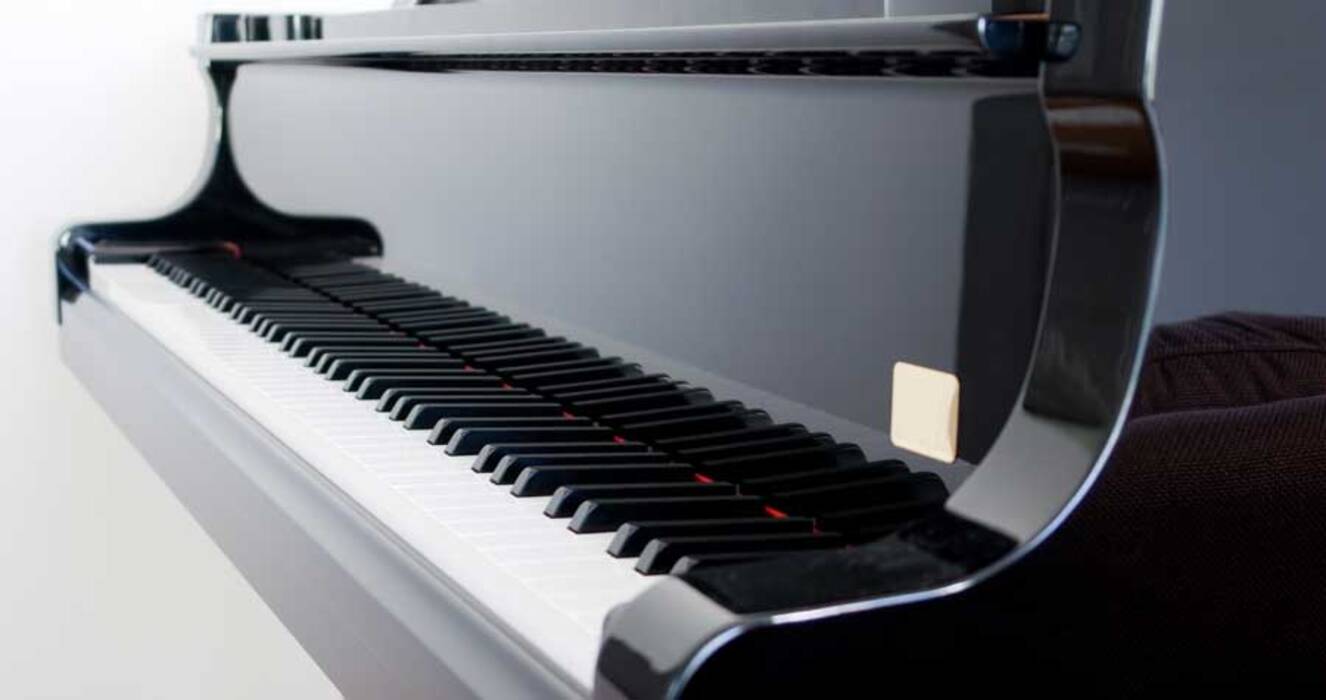 Todo sobre el piano «Golondrina»