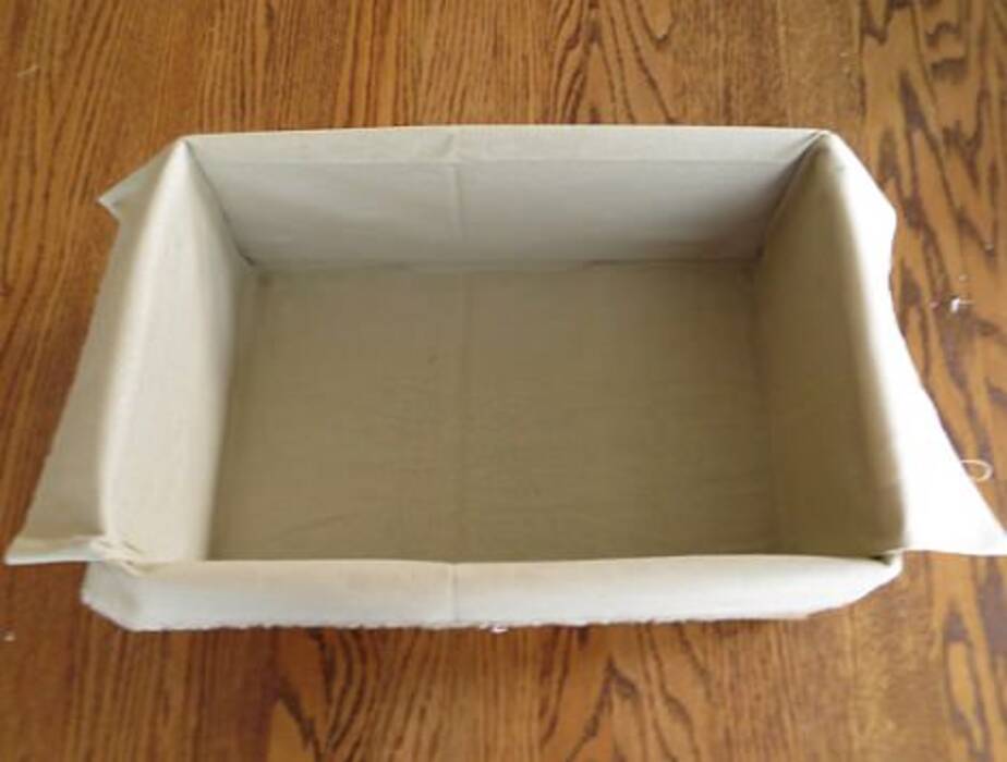 Cómo pegar una caja con tela?