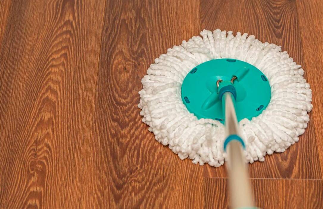 Todo sobre las fregonas de madera