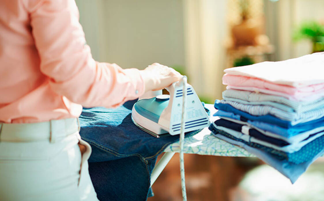 Cómo planchar pantalones?