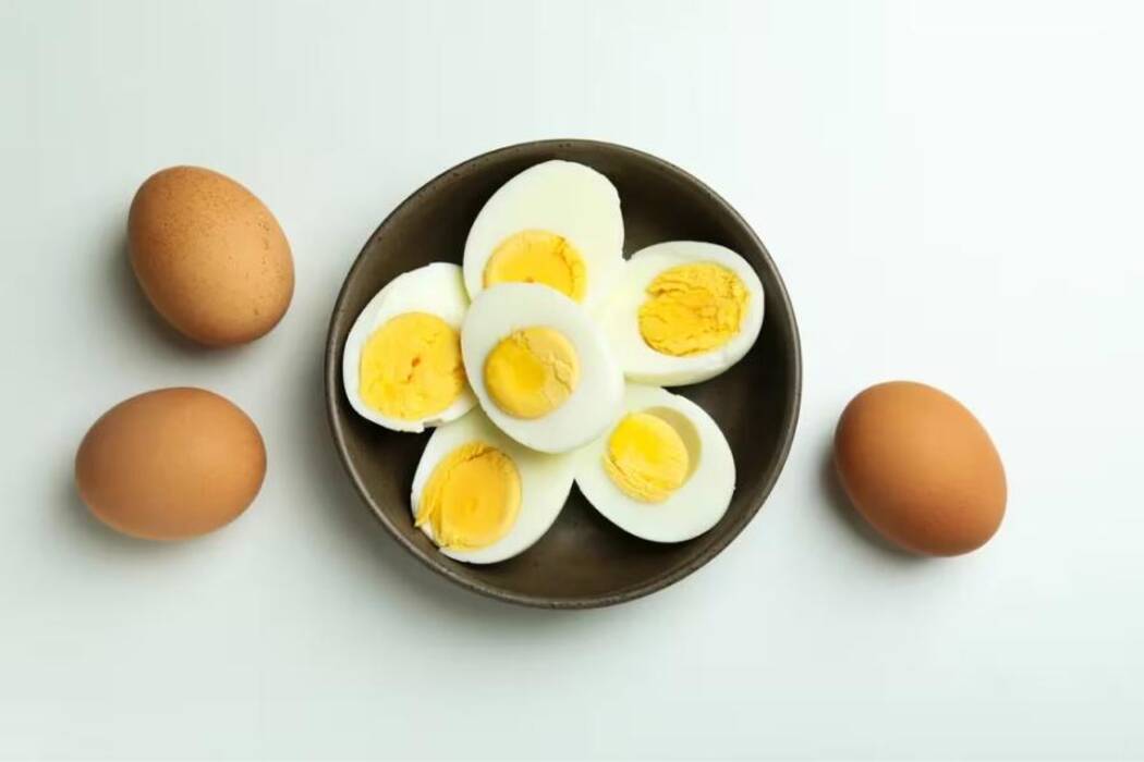 ¿Cuánto tiempo pueden conservarse los huevos en el frigorífico??