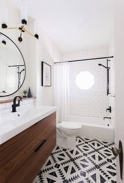Estantes en el baño de azulejos: pros, contras y opciones de diseño