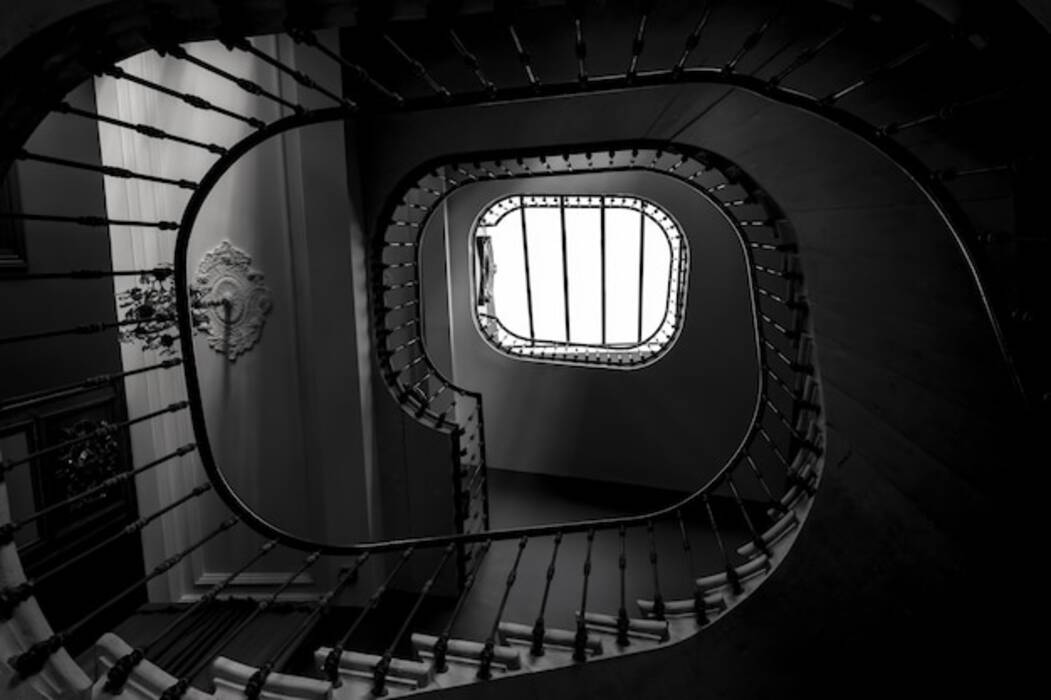 La escalaria negra
