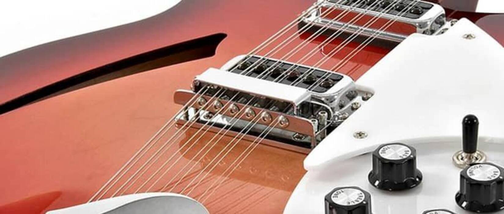 Afinar una guitarra de 12 cuerdas